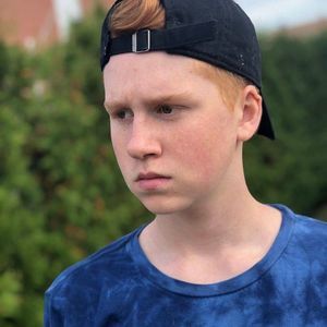 Meet your Posher, Felix